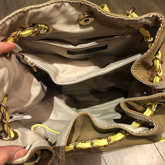 Brand new backpack - Picture 2 of 3